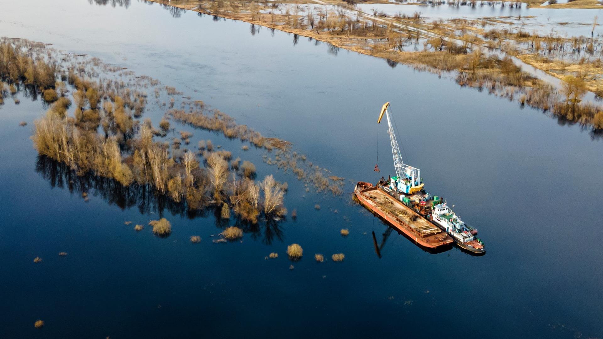 Benefits of Mechanical Dredging in Waterway Maintenance