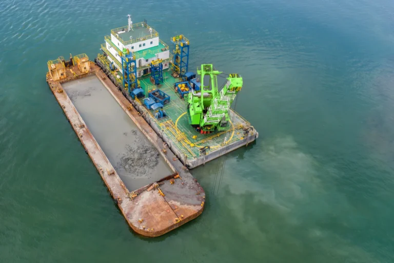 Cost and Efficiency Comparison of Large vs. Small Dredging Equipment
